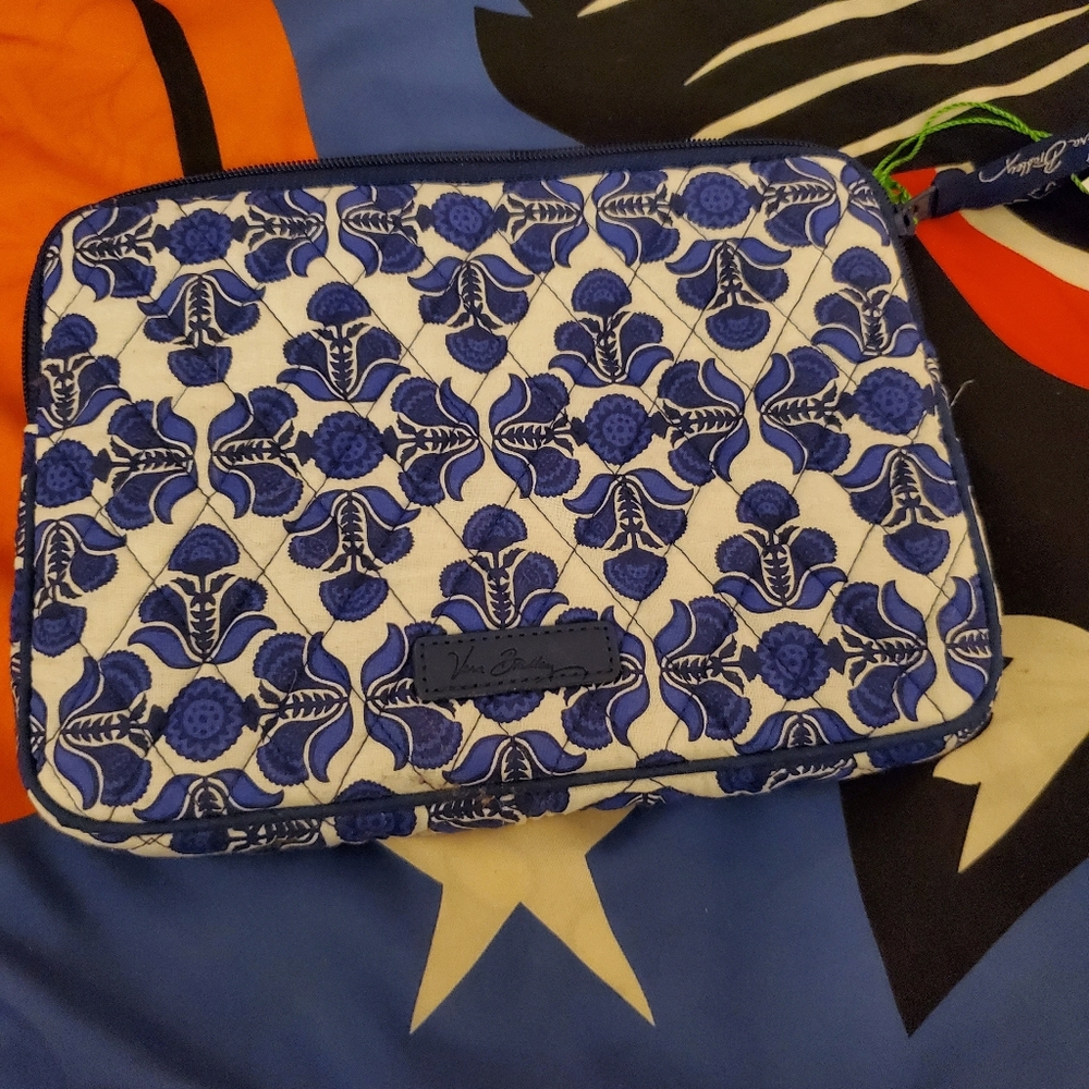 Vera Bradley E-Reader / Tablet Sleeve